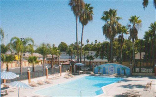 Regency Inn And Suites Baldwin Park Exterior foto
